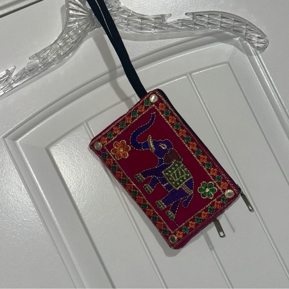 Indian Style Embroidered Elephant Wristlet Travel Colorful 6.75x4.25in Unique - Picture 7 of 10